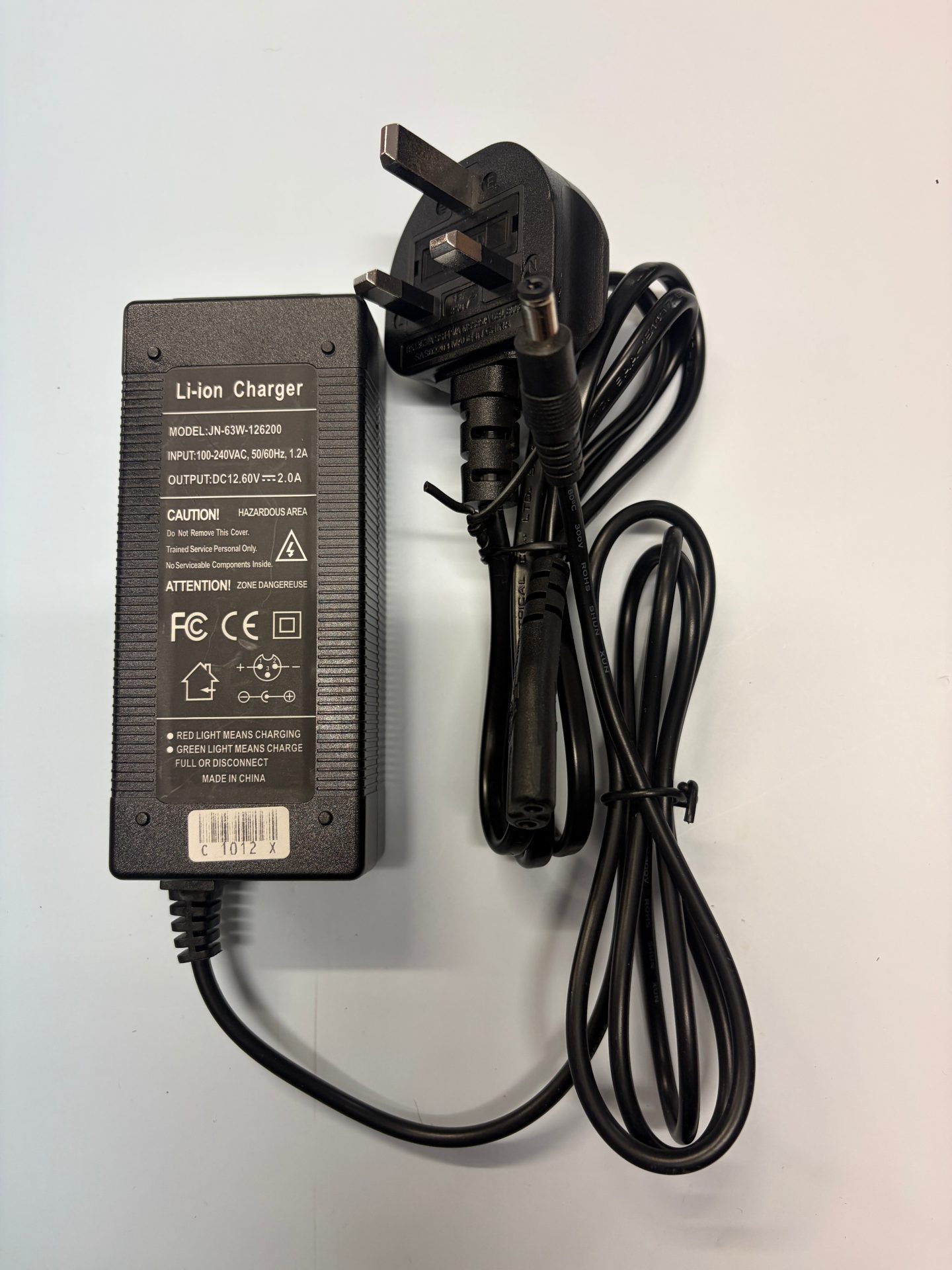 12.6V 2A Charger DC input