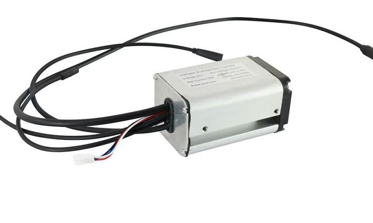 Revvi 18" 20" 30A / 800W controller Speed Switch Built In - Yes